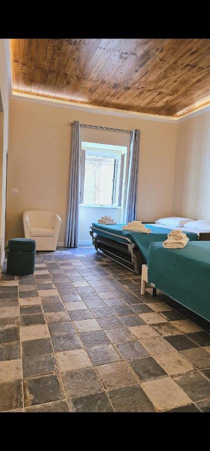 Palazzo Campisi Rooms Tropea Exterior photo