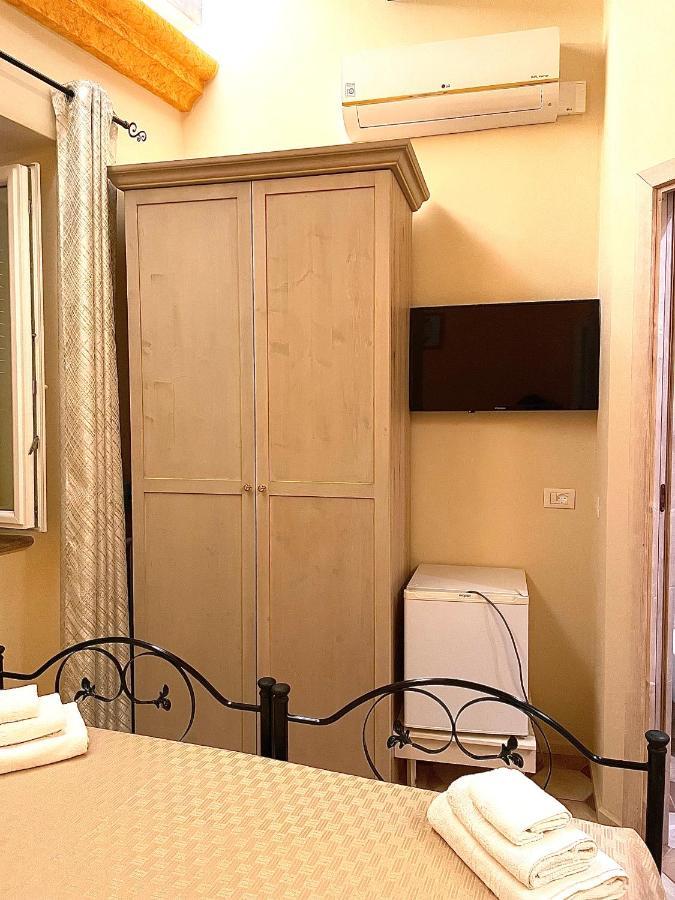 Palazzo Campisi Rooms Tropea Exterior photo